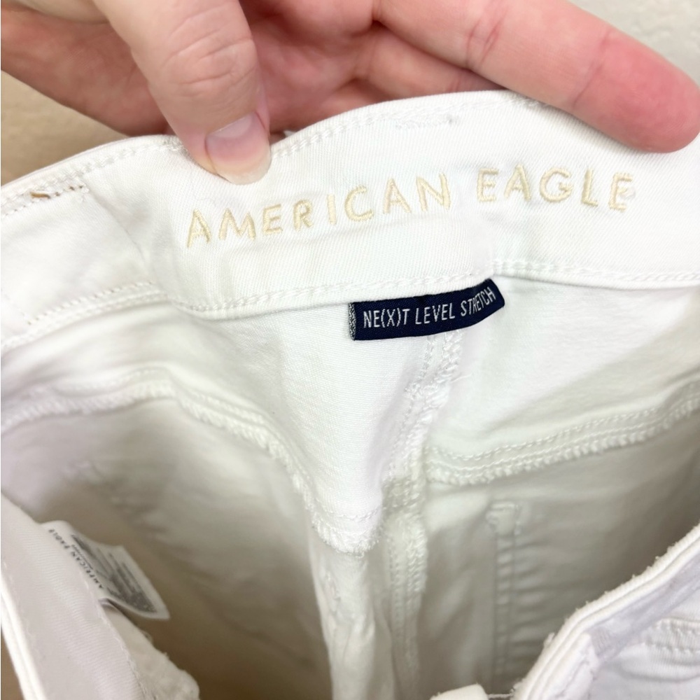 American Eagle Outfitters White Distressed Ankle Jeans Size 0 - Picture 8 of 12
